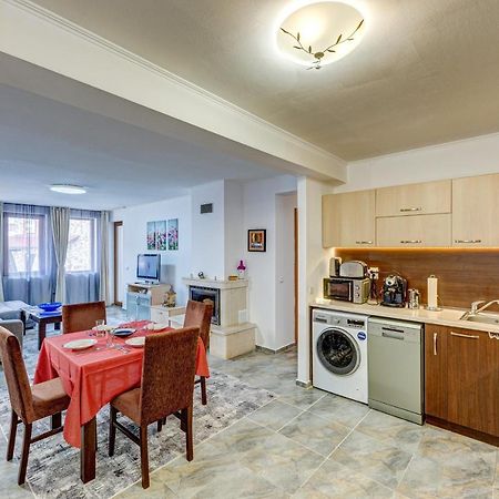 Bright And Spacious 2-Bdr Apartment With Balcony By Flat Mаnager Пампорово Екстериор снимка