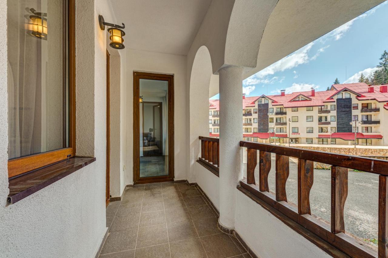 Bright And Spacious 2-Bdr Apartment With Balcony By Flat Mаnager Пампорово Екстериор снимка